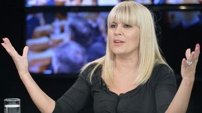 Exmatriculată de la teologie, Elena Udrea a rămas cu Institutul Fericirii în plop