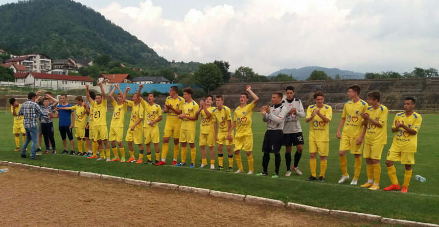 Juniorii de la Minerul Baia Mare, campioni județeni după un meci decis la penalty-uri (GALERIE FOTO)