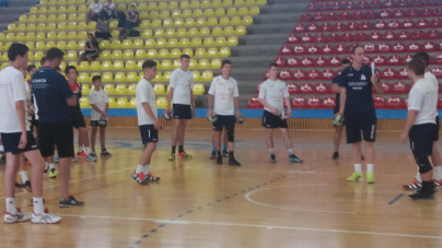 A început a doua ediție a taberei de handbal „Valentin Ghionea”