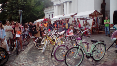 400 de bicicliste la SkirtBike (GALERIE FOTO)