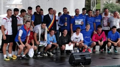 Fotbal și cros la Zilele Cavnicului