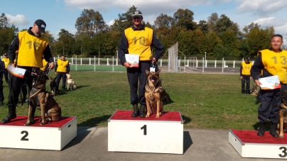 Campionul cu doi câini campioni (GALERIE FOTO)