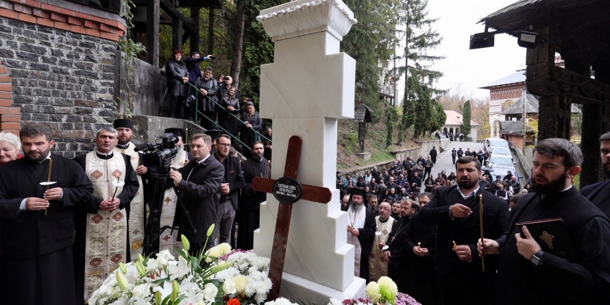 La doi ani de la despărțirea de arhiepiscopul Justinian (GALERIE FOTO)