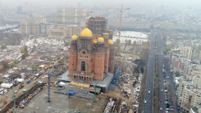 Capii Episcopiei Maramureșului și Sătmarului, vor sluji în soborul de ierarhi de la sfințirea Catedralei Naționale