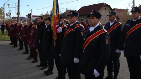 Patru pompieri militari au fost avansați în grad înainte de termen