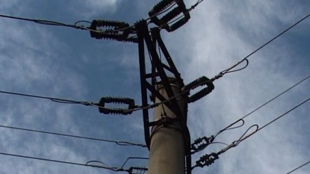Avarii la rețeaua electrică, mai multe localități maramureșene sunt afectate