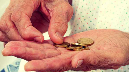 Peste jumătate dintre  pensionarii înscriși la CARP au apelat la împrumuturi în 2018
