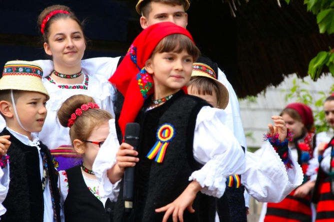 Sărbătoare la Muzeul Satului (GALERIE FOTO)