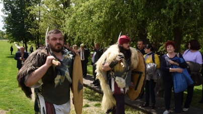 Sărbătoare cu daci (GALERIE FOTO)