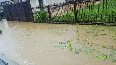 Ce pagube au produs apele în Maramureș