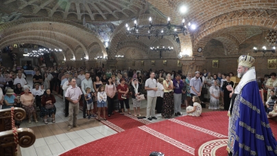 Slujba Paraclisului Maicii Domnului la Catedrala Episcopală „Sfânta Treime” (GALERIE FOTO)