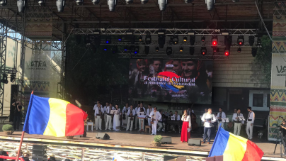 Maramureșeni la Festivalul Cultural al Românilor de Pretutindeni (GALERIE FOTO)