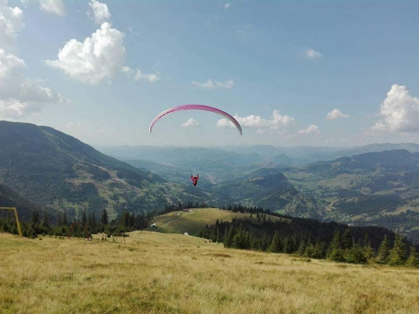 Curs de zbor cu parapanta pentru începători