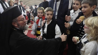 Îndemn la iubire milostivă, reiterat la Catedrala Episcopală „Sfânta Treime” (GALERIE FOTO)