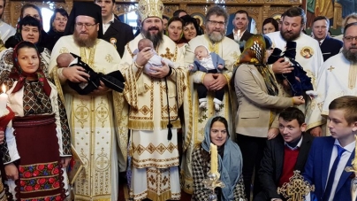 În acest weekend, Episcopul Europei de Nord a slujit în Maramureș (GALERIE FOTO)