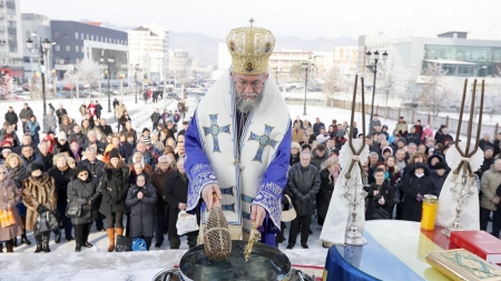 De Bobotează: PS Iustin va săvârși Slujba Sfințirii Mari a apei pe esplanada Catedralei Episcopale din Baia Mare