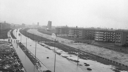 Retro Baia Mare: Un pod din municipiu, la un pas de detonare în timpul inundațiilor catastrofale de acum jumătate de secol (GALERIE FOTO ARHIVĂ)