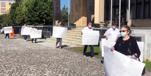 Asistenții personali au protestat în fața Palatului Administrativ din Baia Mare. Care sunt revendicările