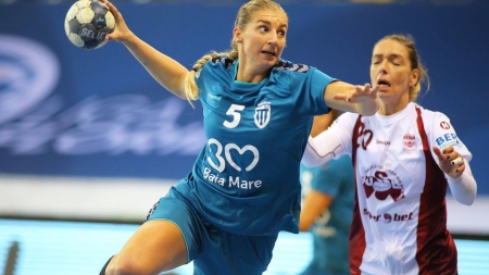 Handbal feminin, Liga Florilor. Fără antrenori, cu zece jucătoare mai puțin și totuși un egal în fața Rapidului