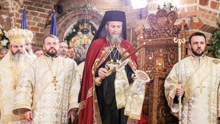 Se împlinesc 4 ani de la întronizarea Preasfințitului Părinte Iustin în demnitatea de Episcop al Maramureșului și Sătmarului; vezi mesajul PS Timotei cu această ocazie (VIDEO)