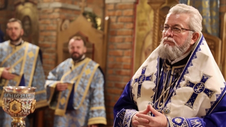 Unde liturghisește Episcopul Iustin de ziua Sfântului Voievod Ștefan cel Mare