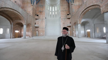 PS Iustin, vizită pe șantierul Catedralei Episcopale, precum și pe a Schitului din Baia Mare (FOTO)