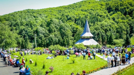 A fost hramul Mănăstirii „Sfânta Treime” Breaza (FOTO)