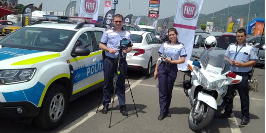 Auto Show Maramureș: Polițiștii Serviciului Rutier au pus la încercare simțurile cetățenilor