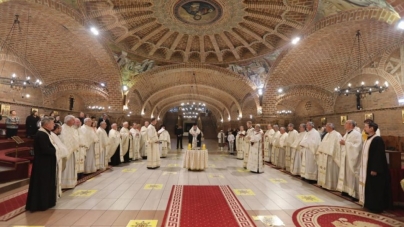 PS Iustin, în mijlocul celor care au absolvit studiile teologice seminariale în urmă cu 41 de ani (FOTO)