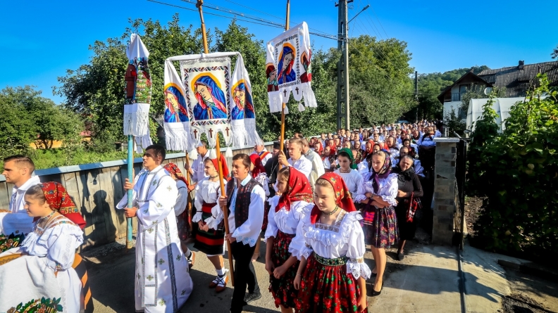 În această duminică: PS Timotei s-a aflat în mijlocul credincioșilor din Parohia Ortodoxă Săcel II (FOTO)