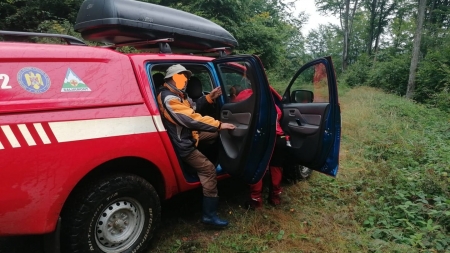 Și încă o situație!: În județul Maramureș, un bărbat a plecat să culeagă ciuperci, dar s-a rătăcit, în apropierea stațiunii Izvoare! (FOTO)