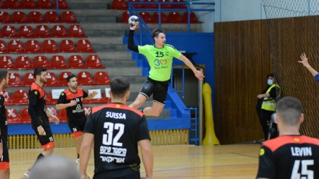 Handbal masculin, Liga Zimbrilor. Minaur Baia Mare a câștigat cu CSM-ul din Capitală și „a rupt” clasamentul, în două! Vezi cum arată acum!