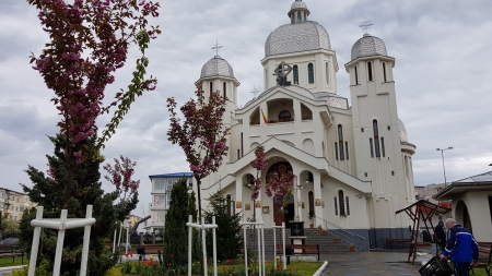 Duminica Floriilor: Concert pascal la Biserica „Sfinții Arhangheli Mihail și Gavril” Baia Mare