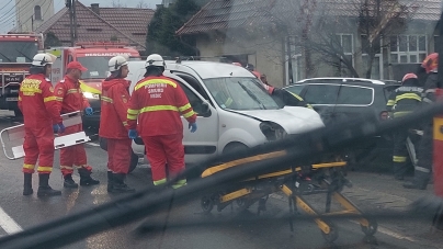 Accident în Tăuții Măgherăuș; O persoană a ajuns la spital