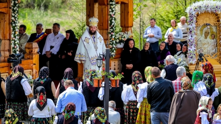 PS Timotei Sătmăreanul a săvârșit Sfânta Liturghie la Mănăstirea Ieud