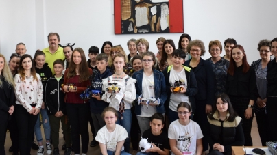 Întâlnirea Regională ”Code Kids – programează viitorul comunității tale” a avut loc la Cluj-Napoca; Maramureșul a fost reprezentat de clubul bibliotecii din Vișeu de Sus