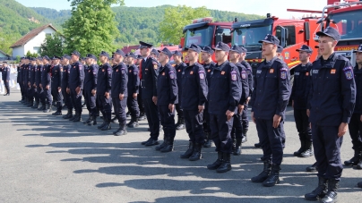 Moment solmen la ISU Maramureș; 48 de tineri au rostit jurământul