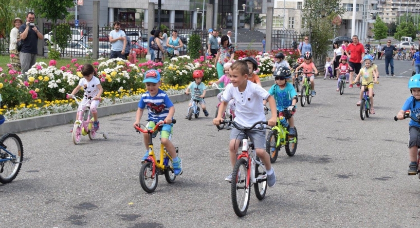 În curtea Catedralei din Baia Mare va avea loc concursul „Micul Biciclist Creștin”, ediția a IX-a