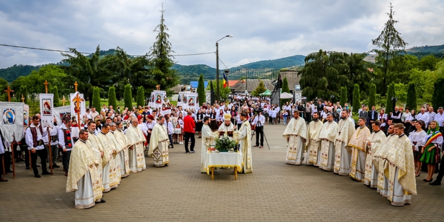 Slujire arhierească în Parohia Ortodoxă Șieu (FOTO)