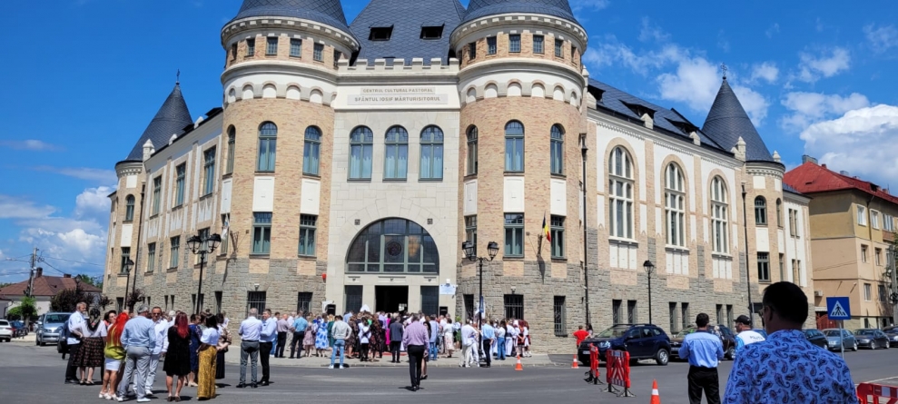 A fost inaugurat Centrul Cultural-Pastoral „Sfântul Iosif Mărturisitorul” din Sighetul Marmației (FOTO)