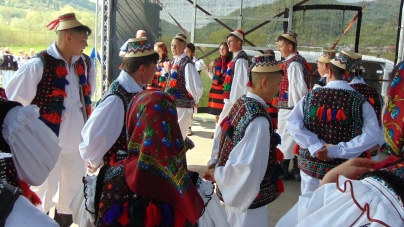 În weekend vor avea loc Zilele comunei Stâmtura; Artiști îndrăgiți vor urca pe scenă