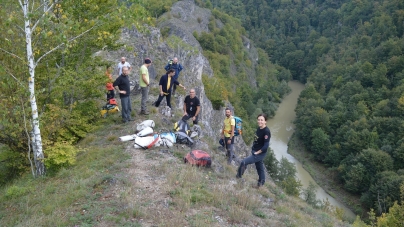 S-au făcut primele săpături arheologice în Peștera „Gaura din Cetățeaua de la Vima Mică”