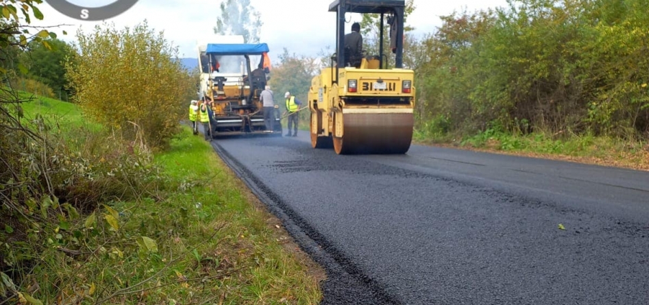 Se asfaltează DJ 171E Târgu Lăpuș – Stoiceni – Cupșeni