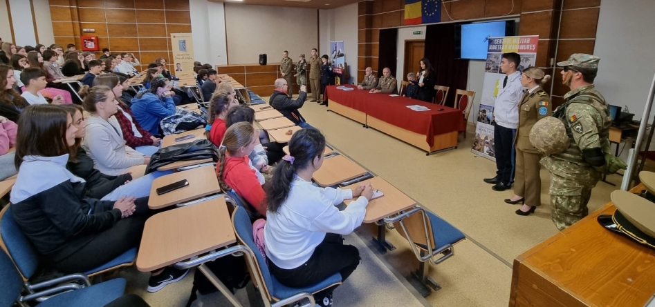 Ziua Armatei a fost marcată în avans în Baia Mare