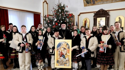 Corul bisericii ortodoxe „Sfinții Arhangheli Mihail și Gavriil” din Solotvino, Ucraina, a venit să colinde la Reședința Episcopală din Baia Mare