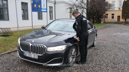 Autoturism căutat în Slovacia, găsit în Maramureș!