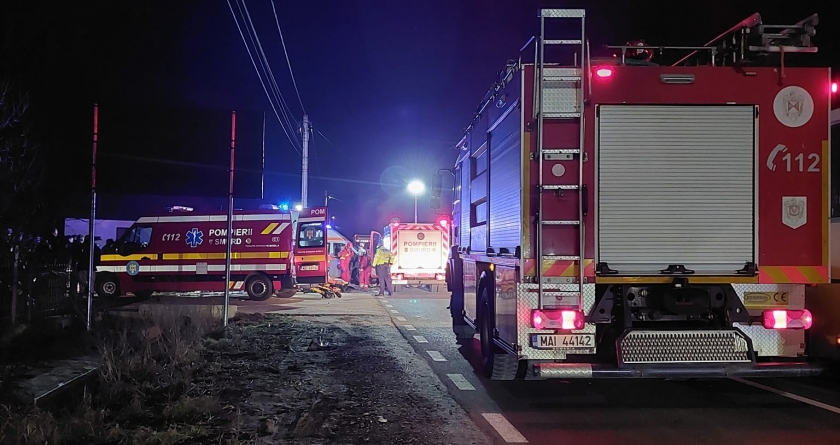 Accident grav în Hideaga; Un autoturism s-a ciocnit cu un autobuz