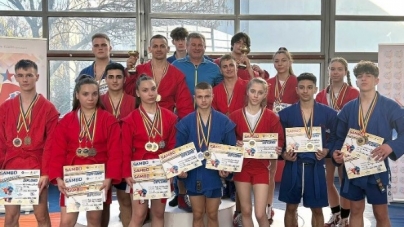 Campionate Naționale: Clubul Sportiv Municipal Baia Mare a obținut la Sambo noi rezultate frumoase, „recolta” totală constând în 27 medalii!