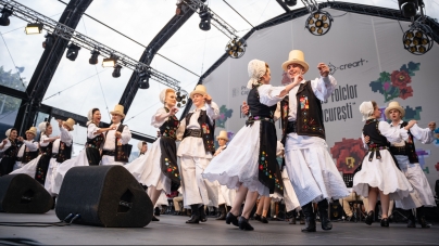 Ansamblul Folcloric Național ”Transilvania” a participat la Festivalul Internațional de Folclor „Muzici și Tradiții în București”