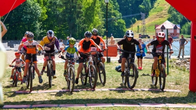 Concursul de triatlon „Cucerește Maramureșul” are loc mâine la Mogoşa